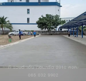 งานโครงการเทพื้นลานจอดรถ
